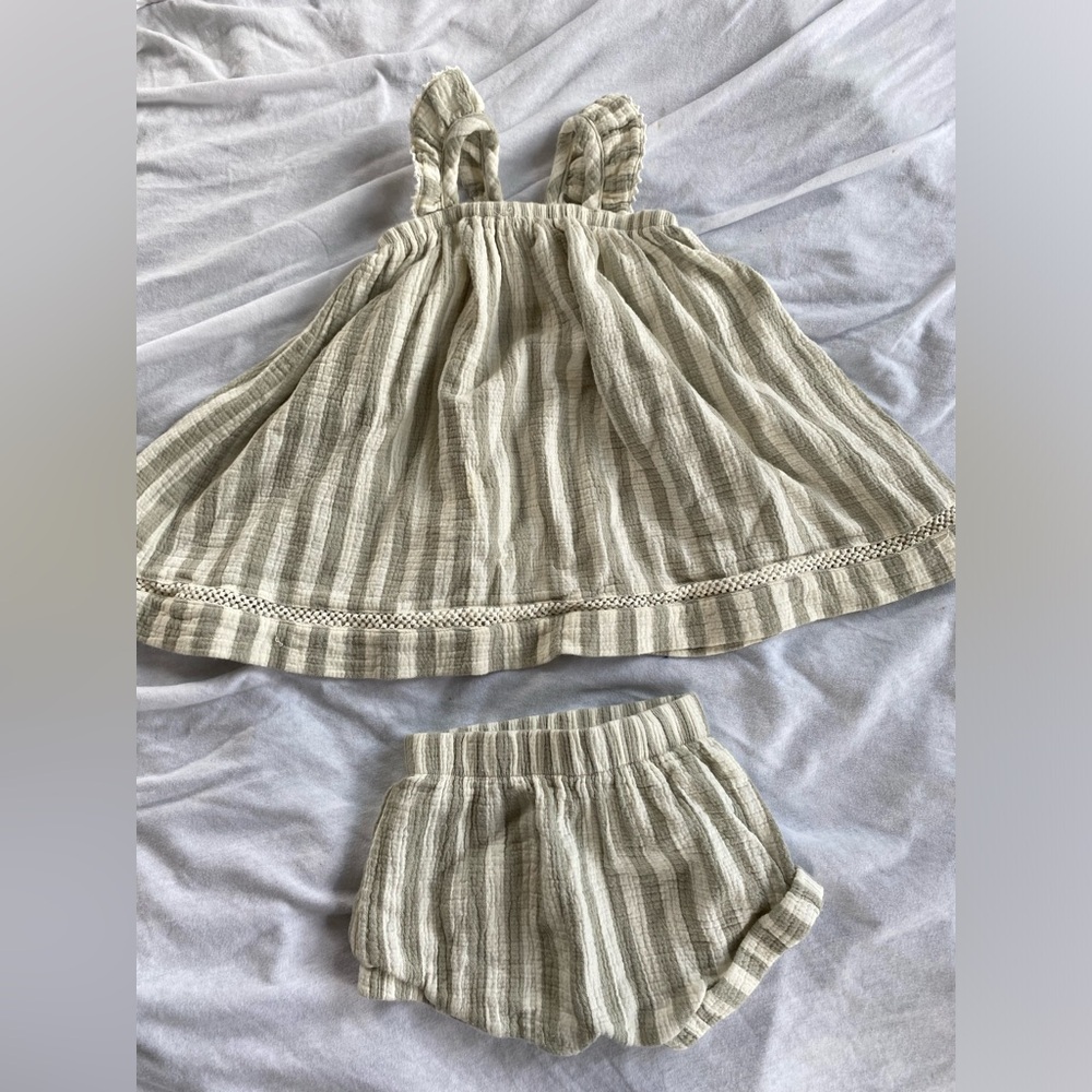 Quincy Mae set  with bloomers